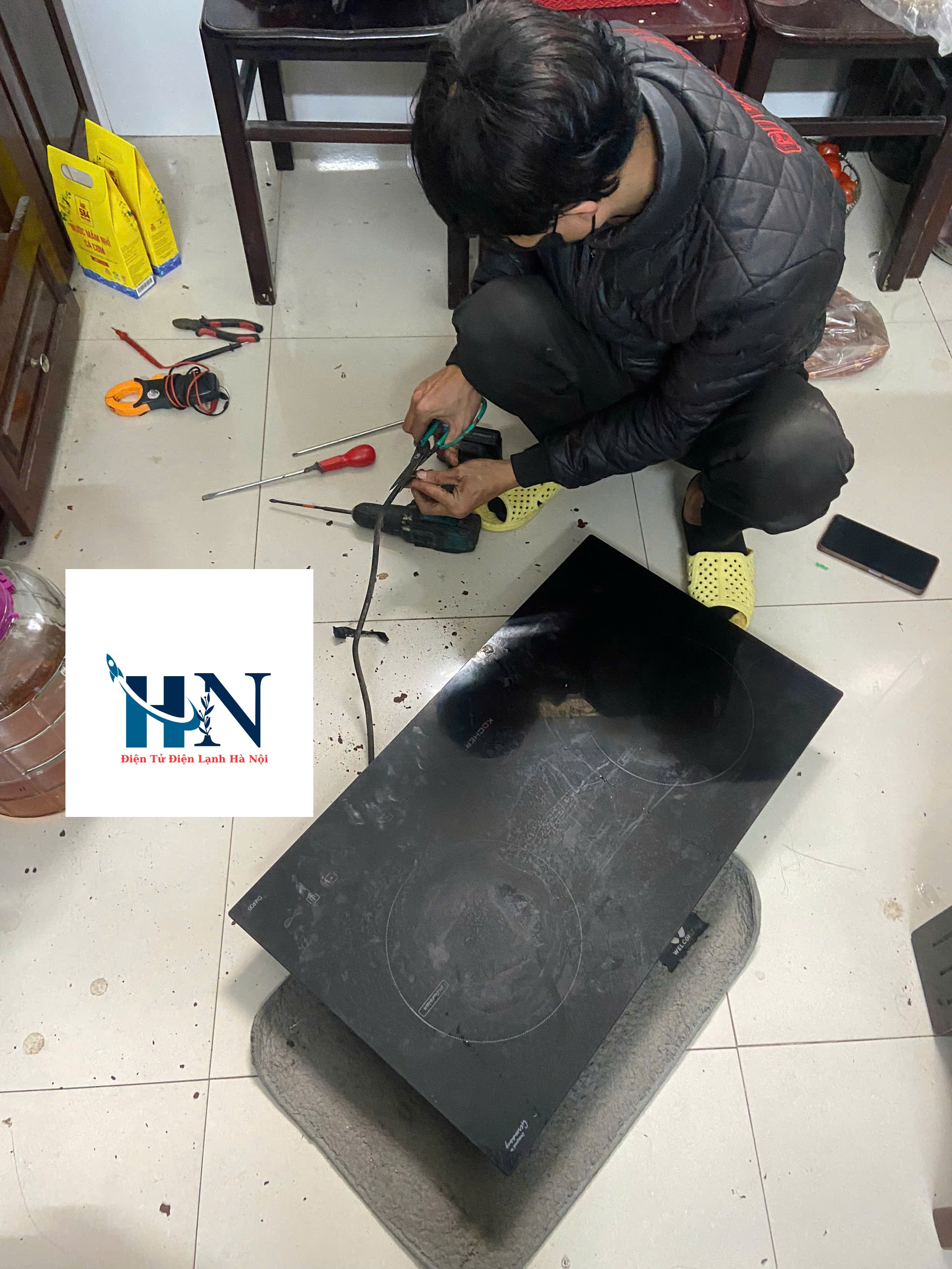 Sửa bếp từ giá rẻ